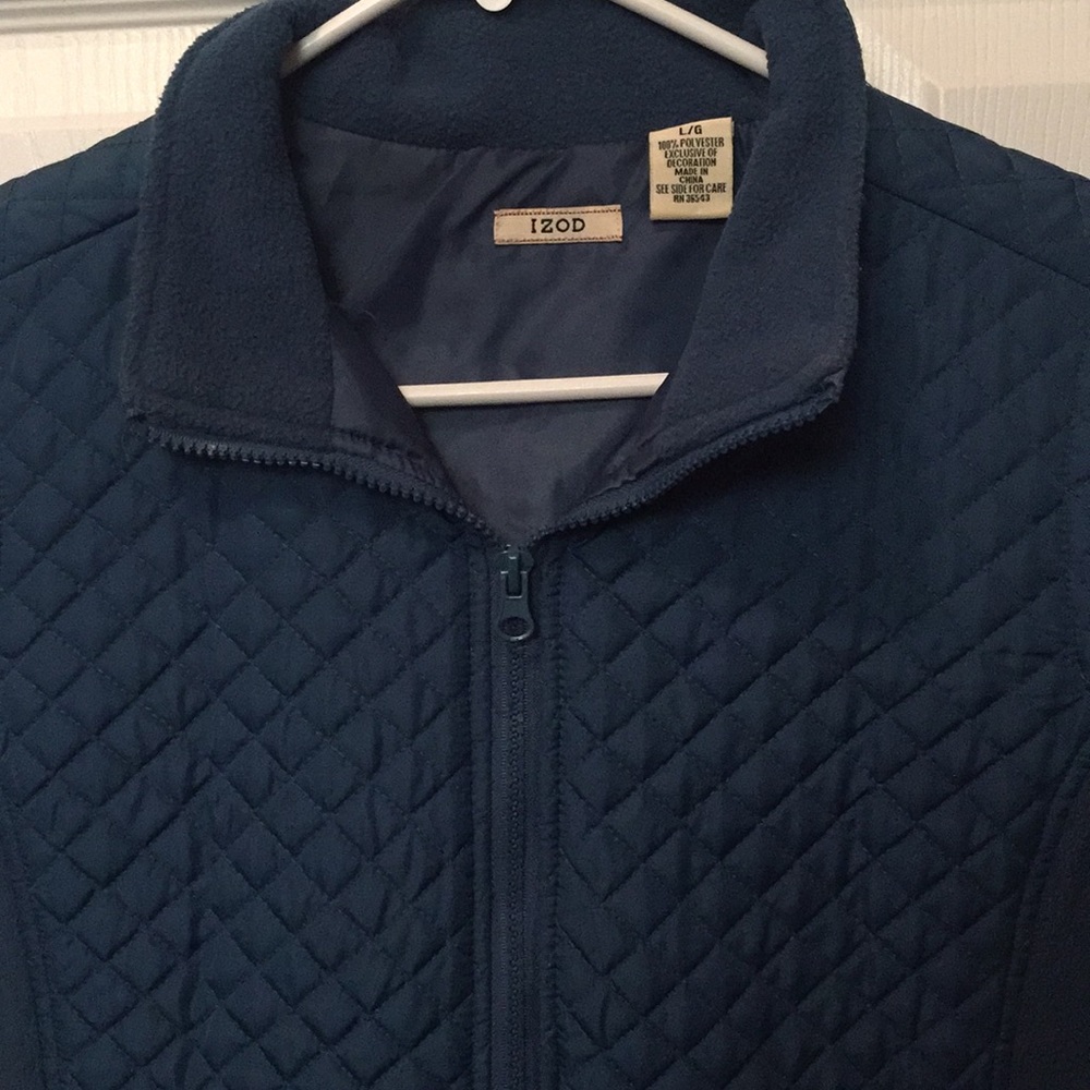 IZOD Vest - Picture 2 of 8